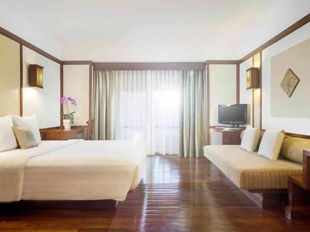 Ibis Styles Bogor Raya Exterior foto